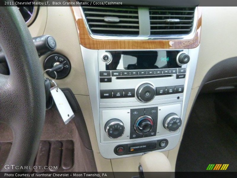 Black Granite Metallic / Cocoa/Cashmere 2011 Chevrolet Malibu LT