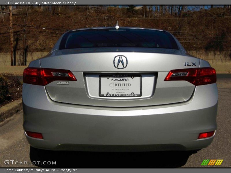 Silver Moon / Ebony 2013 Acura ILX 2.4L