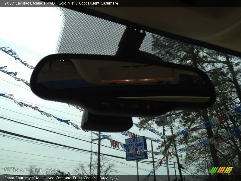 Gold Mist / Cocoa/Light Cashmere 2007 Cadillac Escalade AWD