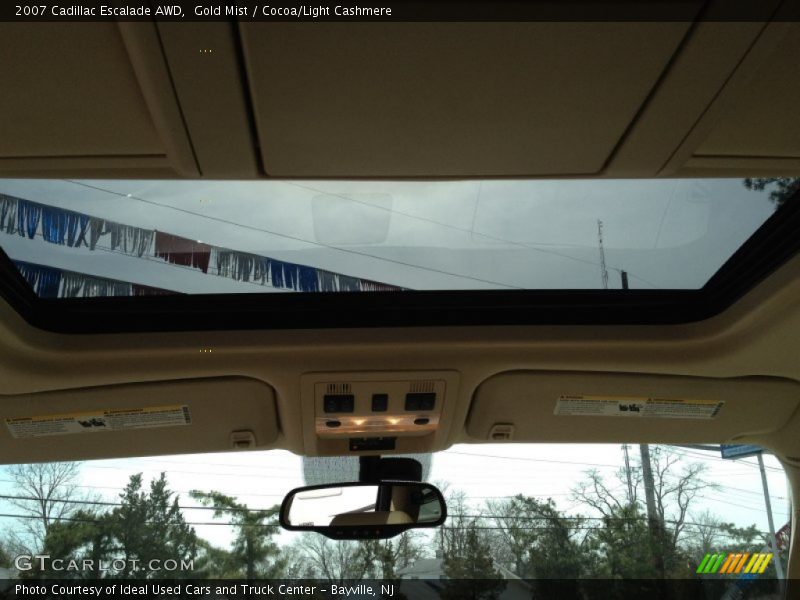 Gold Mist / Cocoa/Light Cashmere 2007 Cadillac Escalade AWD