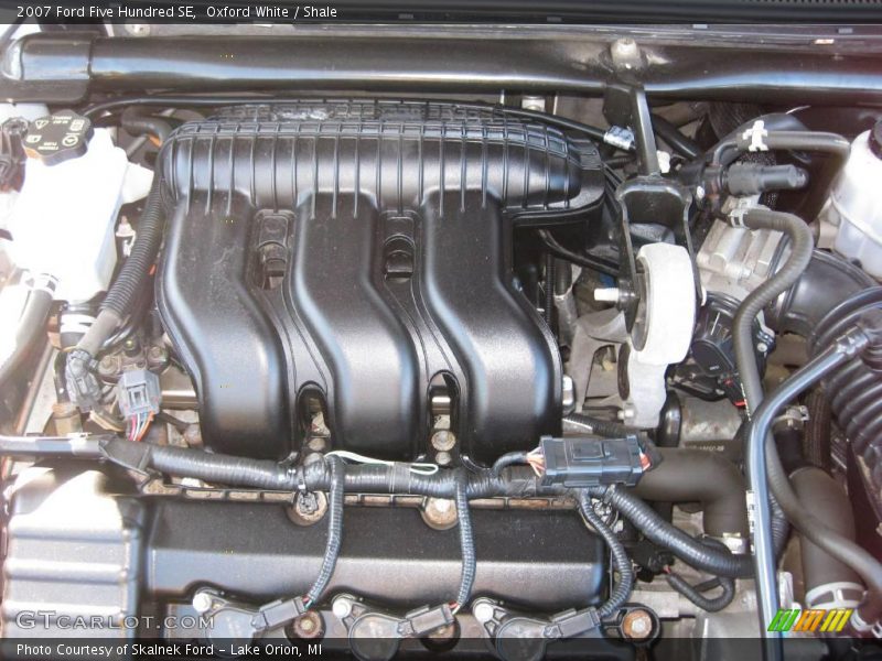 Oxford White / Shale 2007 Ford Five Hundred SE