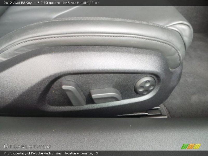 Ice Silver Metallic / Black 2012 Audi R8 Spyder 5.2 FSI quattro
