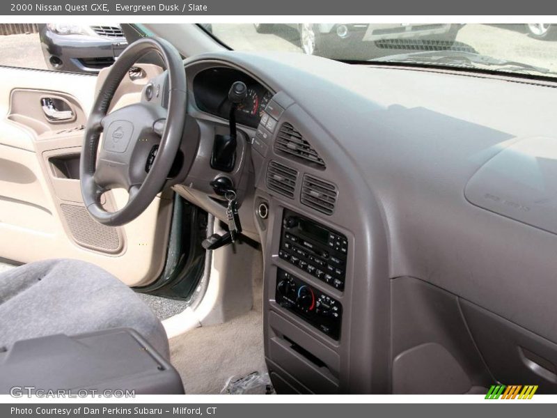 Evergreen Dusk / Slate 2000 Nissan Quest GXE