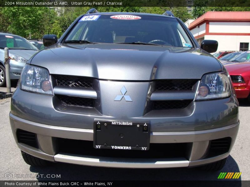 Urban Gray Pearl / Charcoal 2004 Mitsubishi Outlander LS AWD