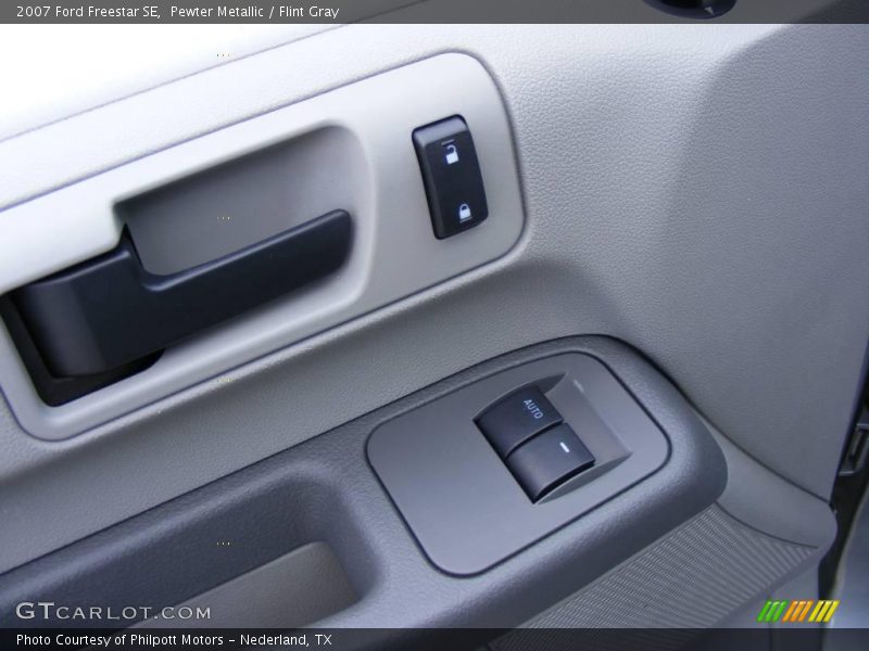 Pewter Metallic / Flint Gray 2007 Ford Freestar SE
