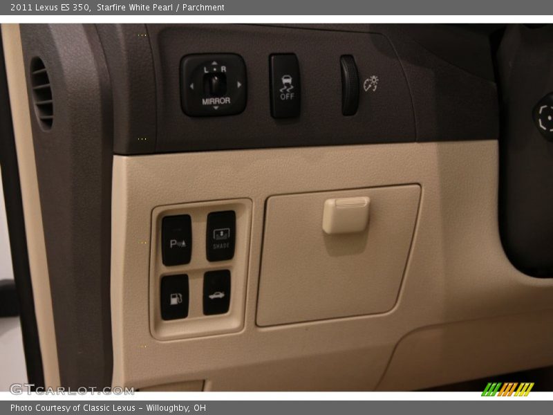 Starfire White Pearl / Parchment 2011 Lexus ES 350