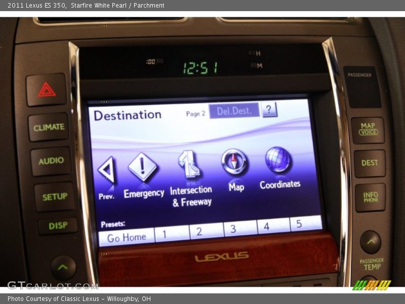 Starfire White Pearl / Parchment 2011 Lexus ES 350