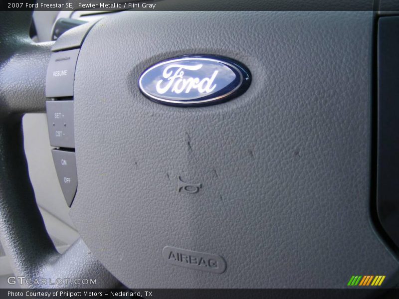 Pewter Metallic / Flint Gray 2007 Ford Freestar SE