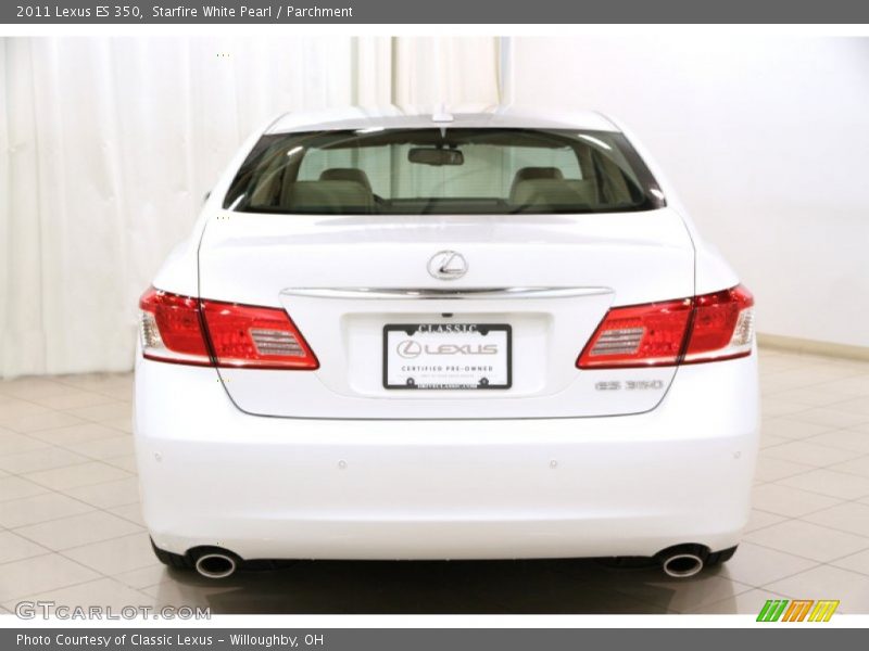 Starfire White Pearl / Parchment 2011 Lexus ES 350