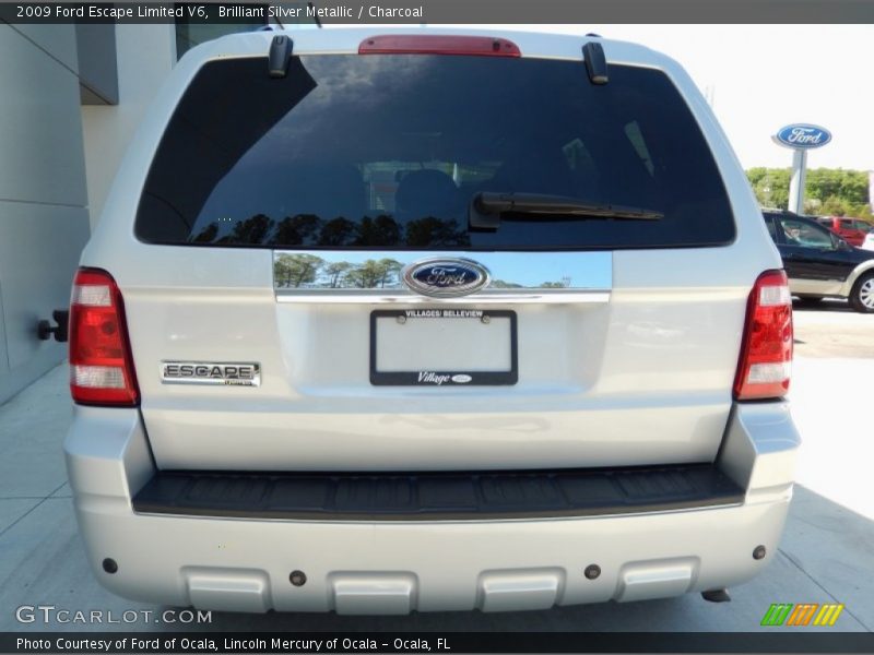 Brilliant Silver Metallic / Charcoal 2009 Ford Escape Limited V6