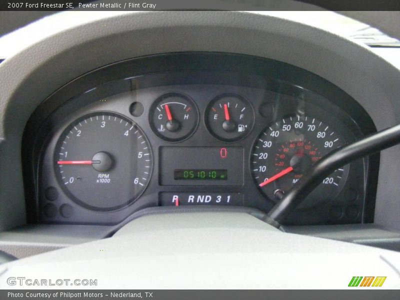 Pewter Metallic / Flint Gray 2007 Ford Freestar SE