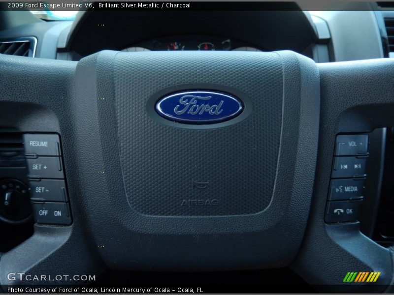 Brilliant Silver Metallic / Charcoal 2009 Ford Escape Limited V6