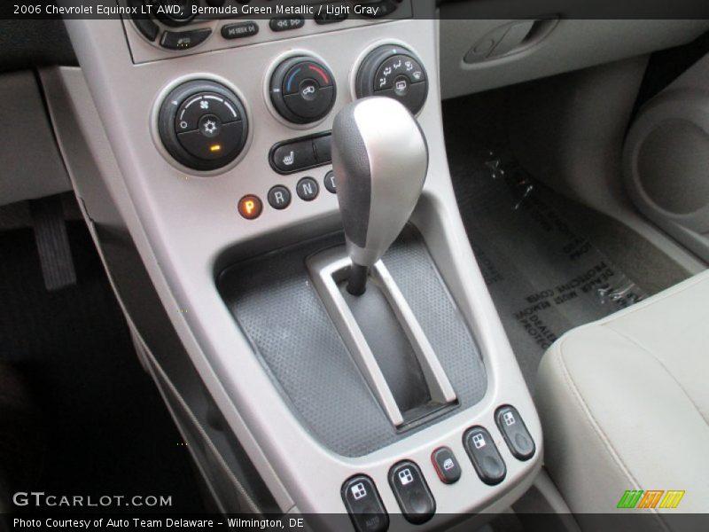 Bermuda Green Metallic / Light Gray 2006 Chevrolet Equinox LT AWD