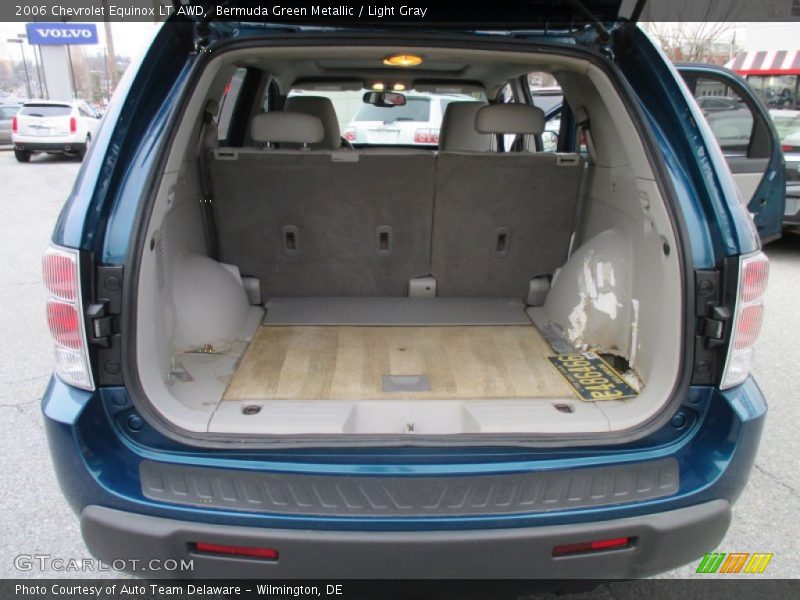 Bermuda Green Metallic / Light Gray 2006 Chevrolet Equinox LT AWD
