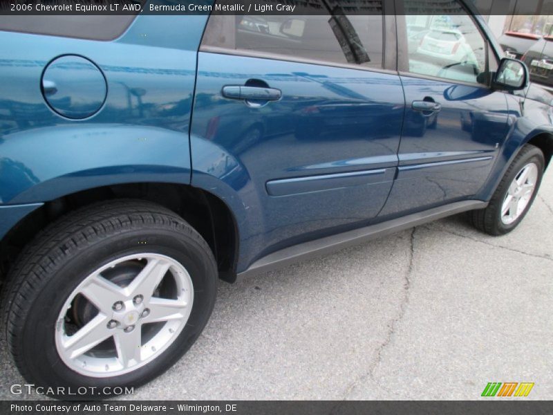Bermuda Green Metallic / Light Gray 2006 Chevrolet Equinox LT AWD
