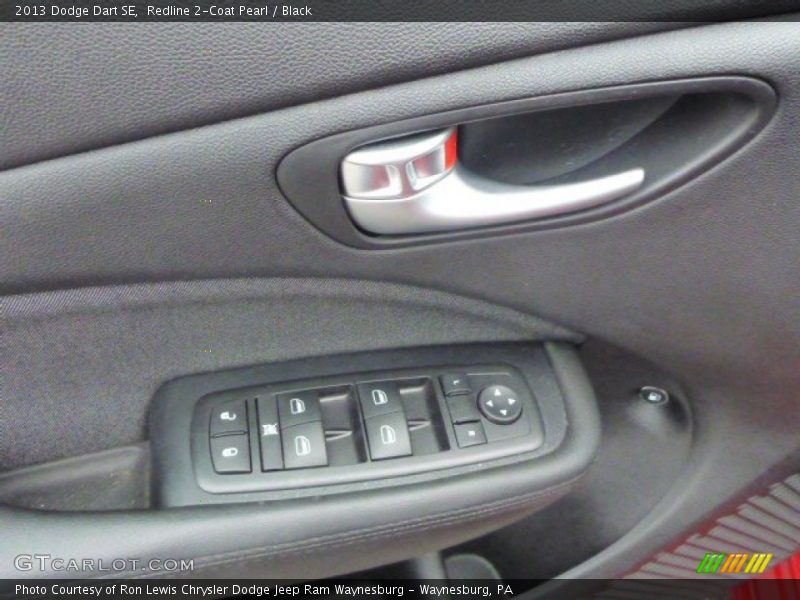 Redline 2-Coat Pearl / Black 2013 Dodge Dart SE