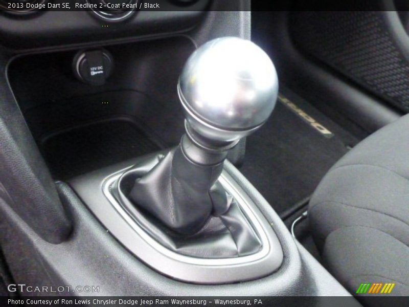 Redline 2-Coat Pearl / Black 2013 Dodge Dart SE