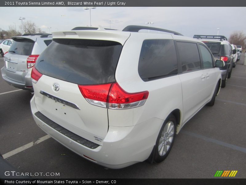 Blizzard White Pearl / Light Gray 2011 Toyota Sienna Limited AWD