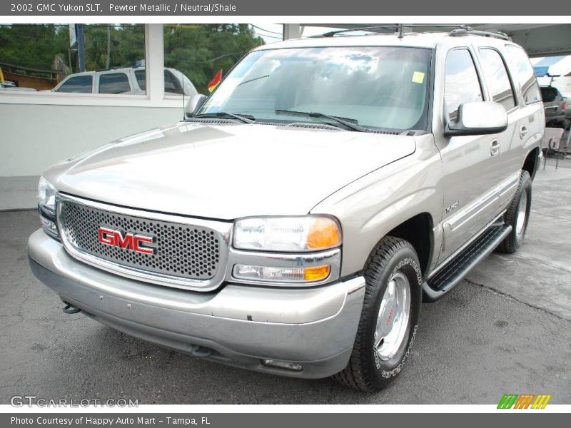 Pewter Metallic / Neutral/Shale 2002 GMC Yukon SLT