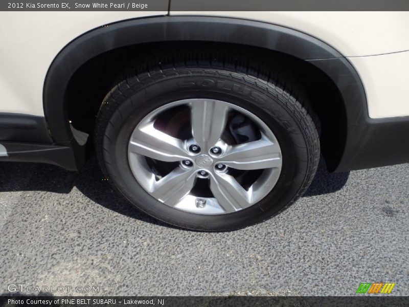 Snow White Pearl / Beige 2012 Kia Sorento EX
