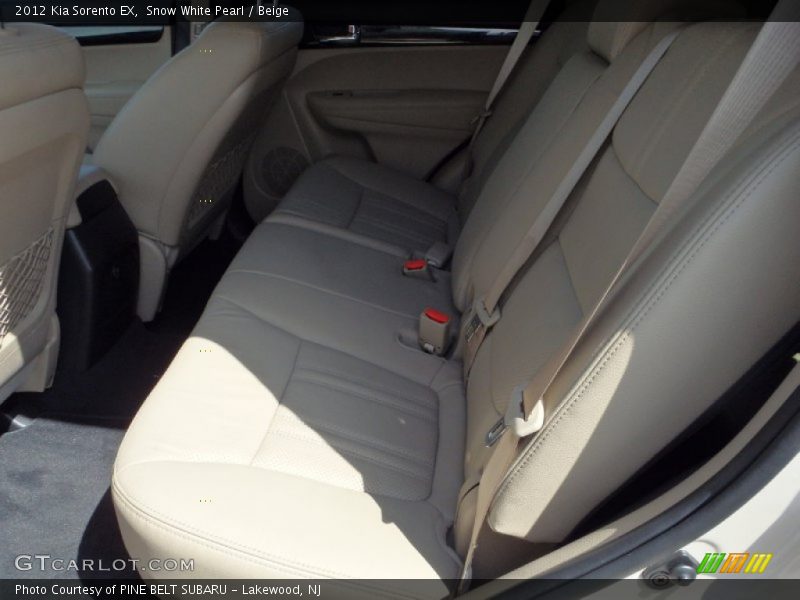 Snow White Pearl / Beige 2012 Kia Sorento EX