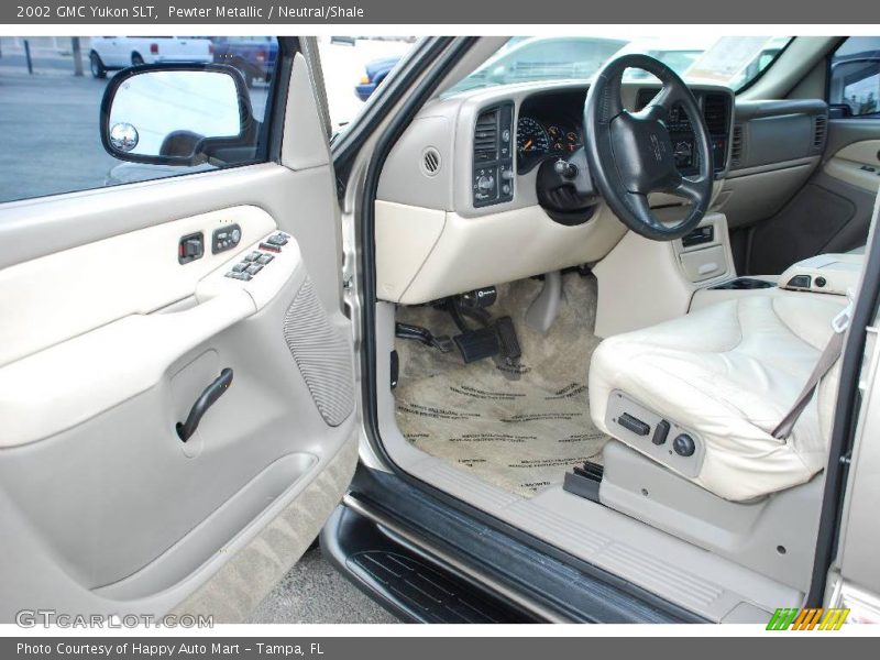 Pewter Metallic / Neutral/Shale 2002 GMC Yukon SLT