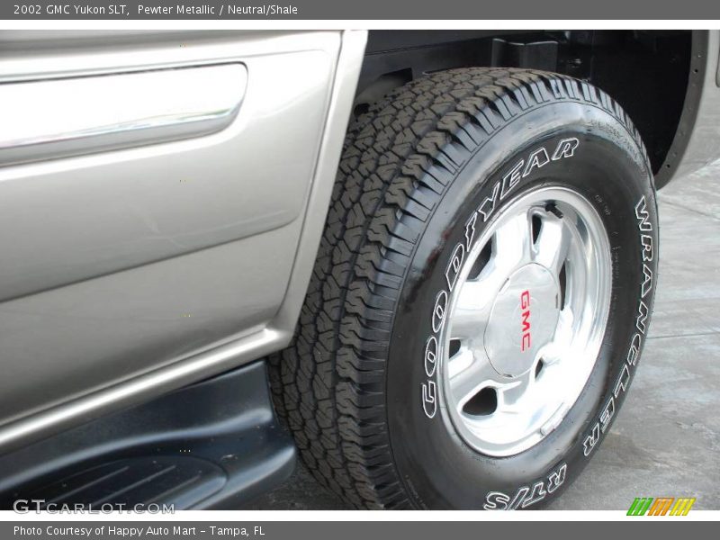 Pewter Metallic / Neutral/Shale 2002 GMC Yukon SLT