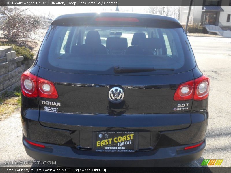 Deep Black Metallic / Charcoal 2011 Volkswagen Tiguan S 4Motion