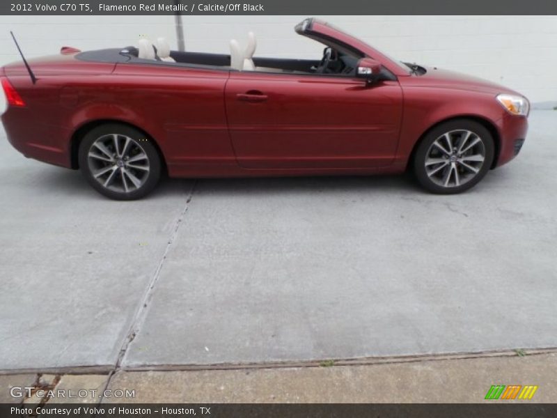 Flamenco Red Metallic / Calcite/Off Black 2012 Volvo C70 T5