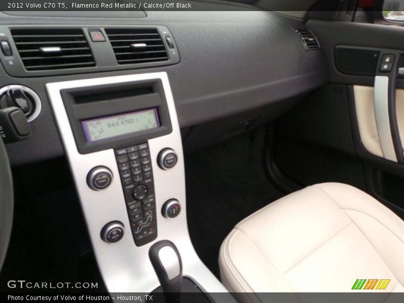 Flamenco Red Metallic / Calcite/Off Black 2012 Volvo C70 T5