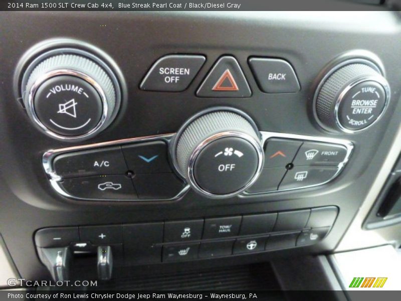 Blue Streak Pearl Coat / Black/Diesel Gray 2014 Ram 1500 SLT Crew Cab 4x4