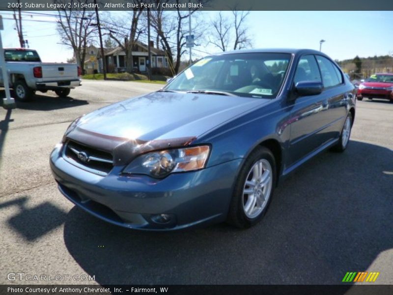 Atlantic Blue Pearl / Charcoal Black 2005 Subaru Legacy 2.5i Sedan
