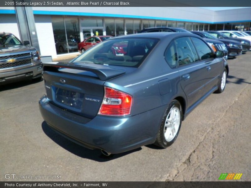 Atlantic Blue Pearl / Charcoal Black 2005 Subaru Legacy 2.5i Sedan