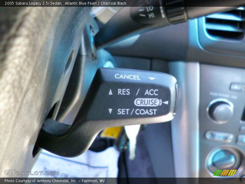 Atlantic Blue Pearl / Charcoal Black 2005 Subaru Legacy 2.5i Sedan