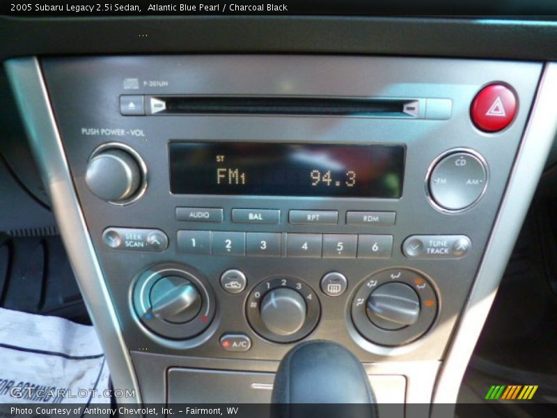 Atlantic Blue Pearl / Charcoal Black 2005 Subaru Legacy 2.5i Sedan