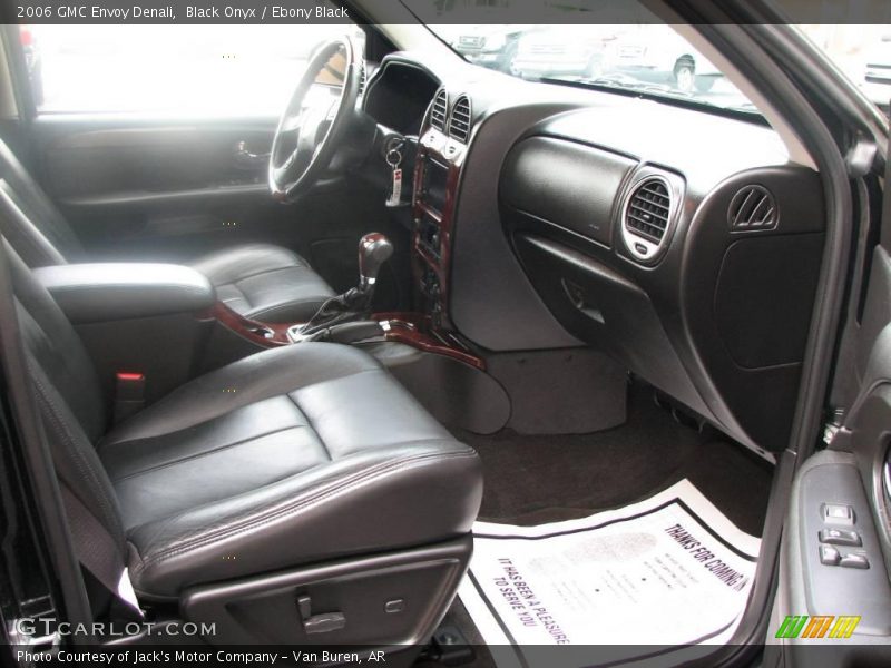 Black Onyx / Ebony Black 2006 GMC Envoy Denali