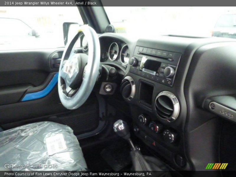 Anvil / Black 2014 Jeep Wrangler Willys Wheeler 4x4