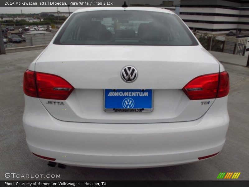 Pure White / Titan Black 2014 Volkswagen Jetta TDI Sedan