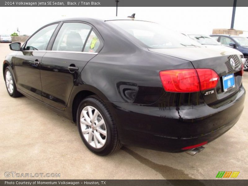 Black / Titan Black 2014 Volkswagen Jetta SE Sedan