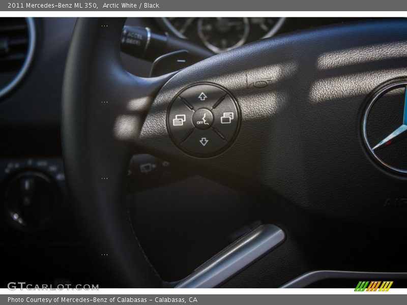 Arctic White / Black 2011 Mercedes-Benz ML 350