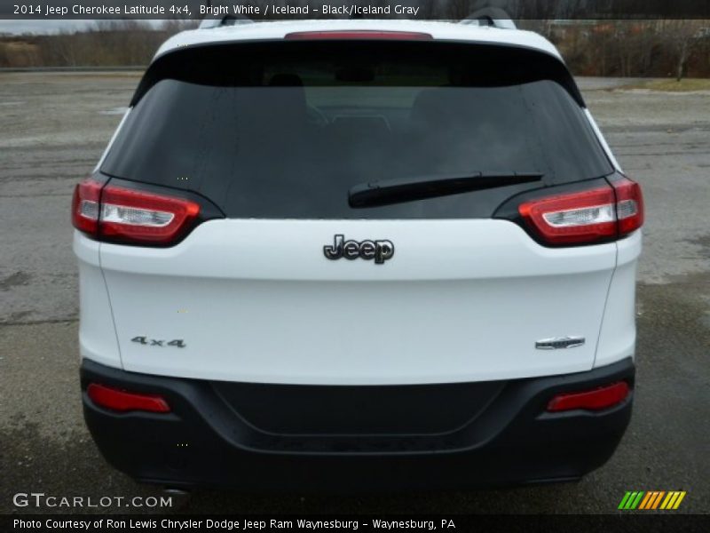 Bright White / Iceland - Black/Iceland Gray 2014 Jeep Cherokee Latitude 4x4