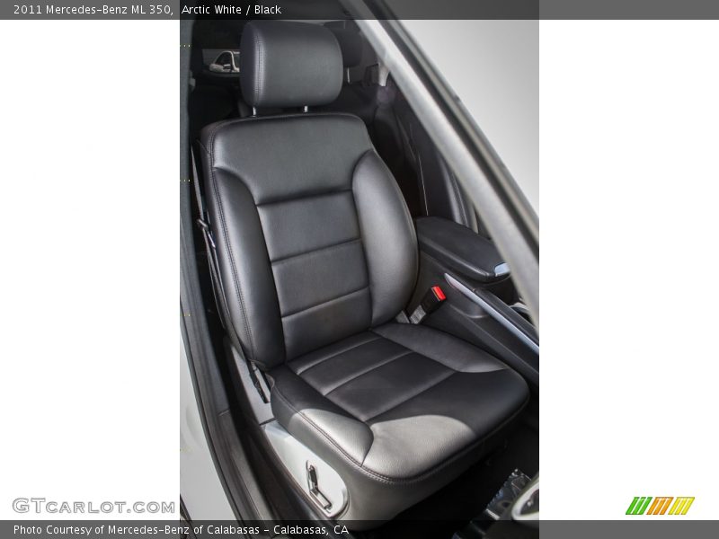 Arctic White / Black 2011 Mercedes-Benz ML 350
