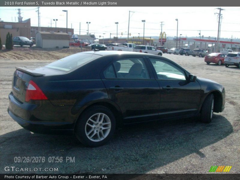 Tuxedo Black Metallic / Medium Light Stone 2010 Ford Fusion S