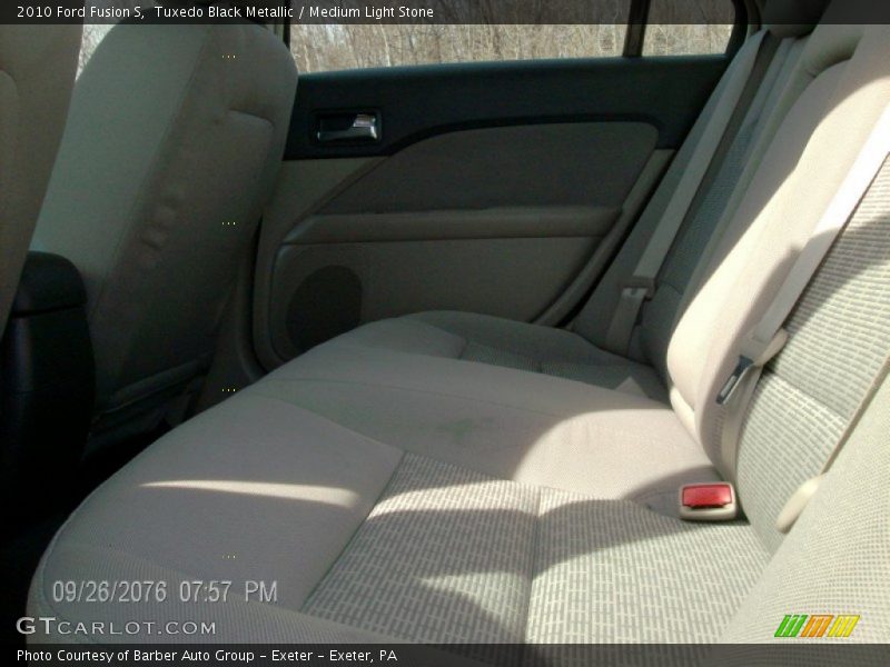 Tuxedo Black Metallic / Medium Light Stone 2010 Ford Fusion S