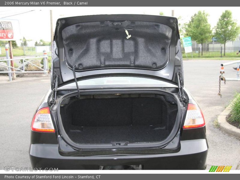 Black / Camel 2006 Mercury Milan V6 Premier
