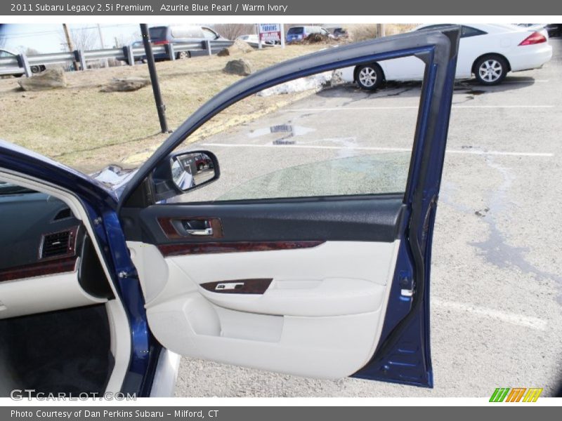Azurite Blue Pearl / Warm Ivory 2011 Subaru Legacy 2.5i Premium