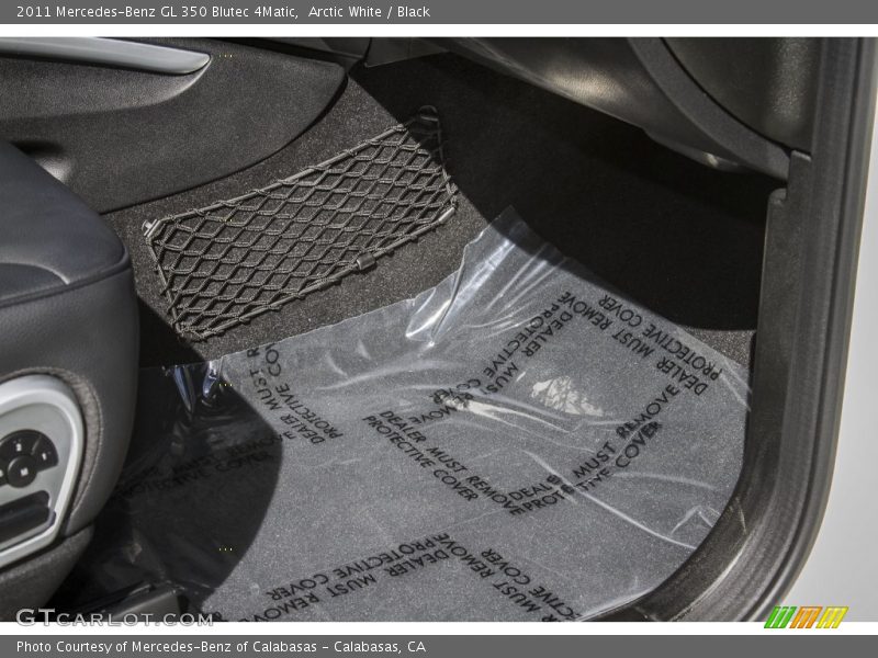 Arctic White / Black 2011 Mercedes-Benz GL 350 Blutec 4Matic