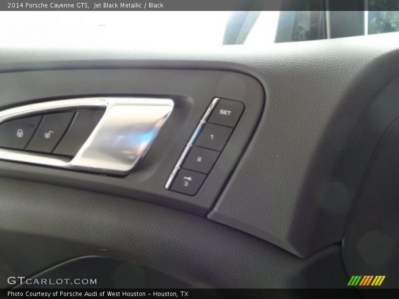 Jet Black Metallic / Black 2014 Porsche Cayenne GTS