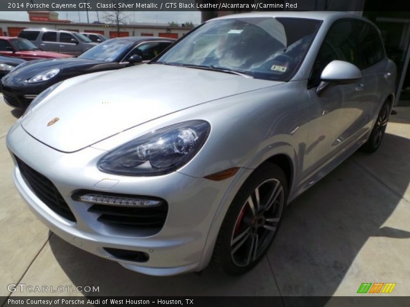 Front 3/4 View of 2014 Cayenne GTS