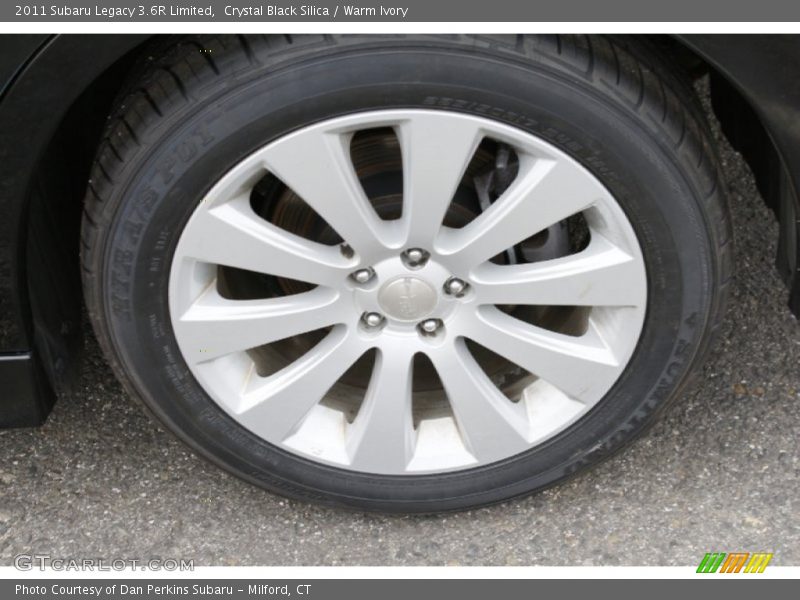 Crystal Black Silica / Warm Ivory 2011 Subaru Legacy 3.6R Limited
